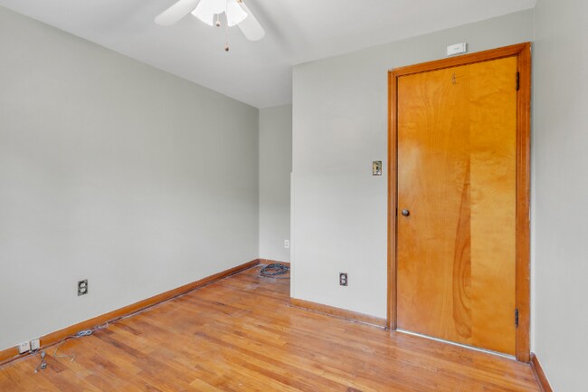 Building Photo - 5830 Saltsburg Rd
