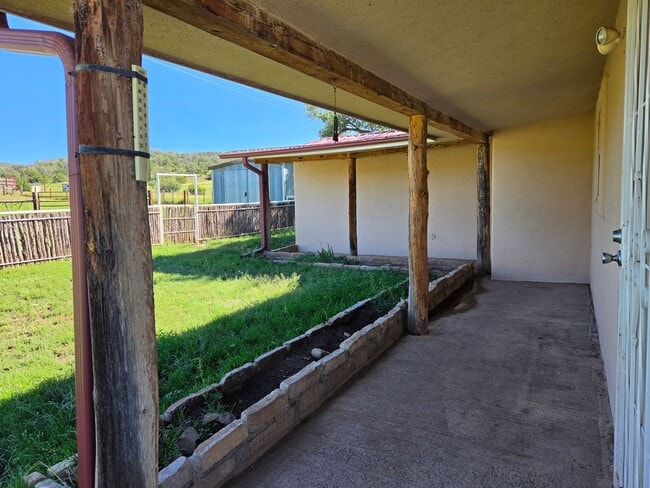 Building Photo - 375 Cora Dutton Rd
