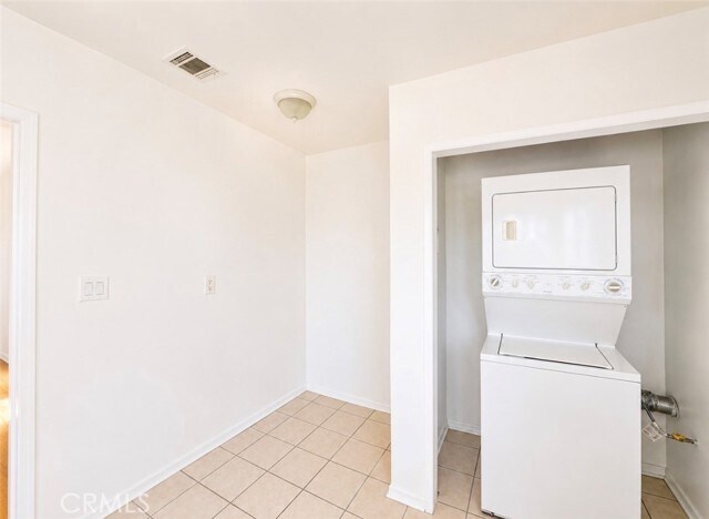 Building Photo - 1372 W 36th St