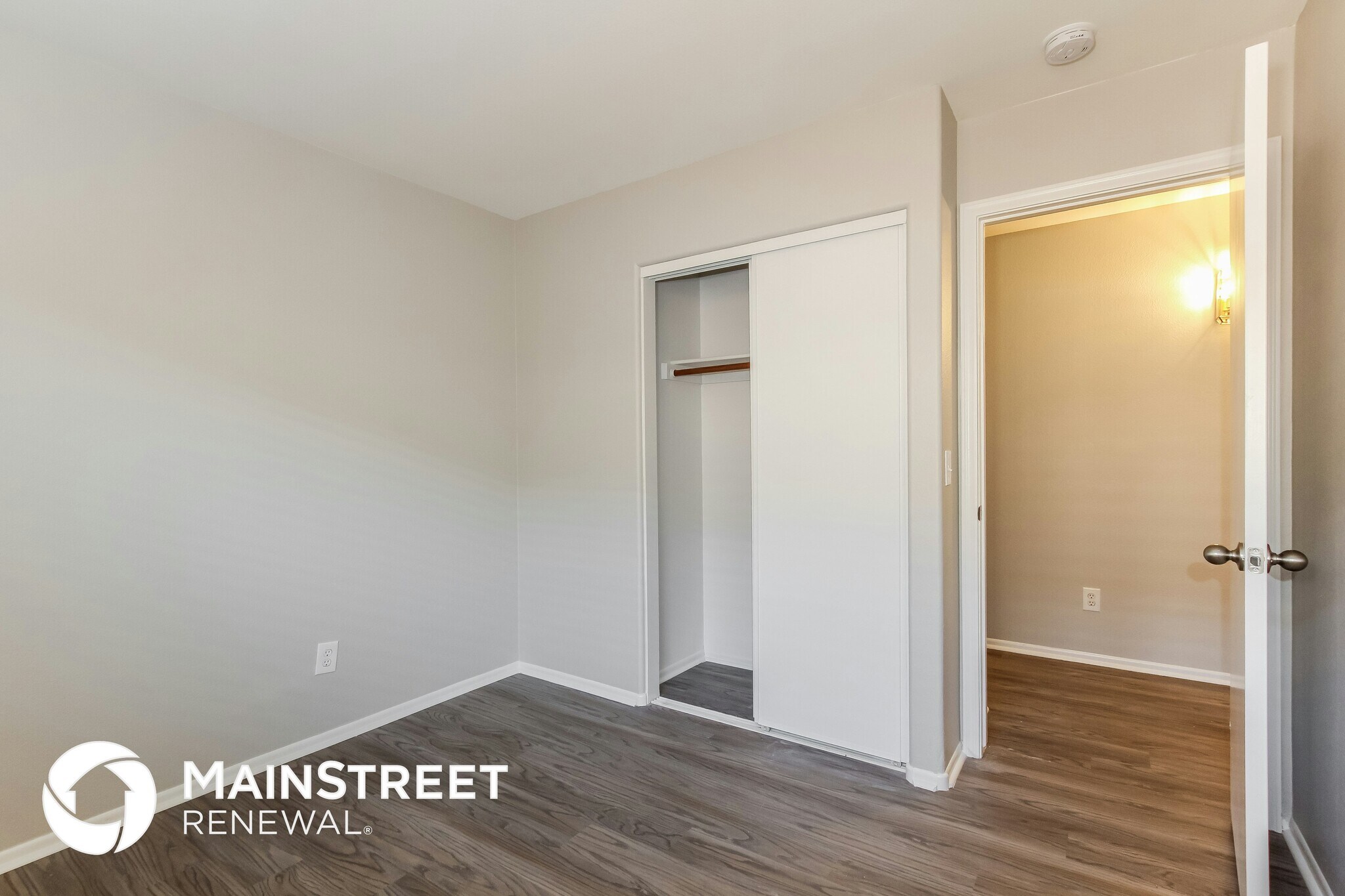 Building Photo - 2818 W Campo Bello Dr