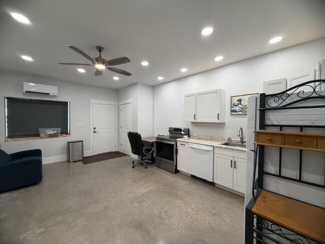 Building Photo - Studio Apartment (Spring City / Ephraim Area)