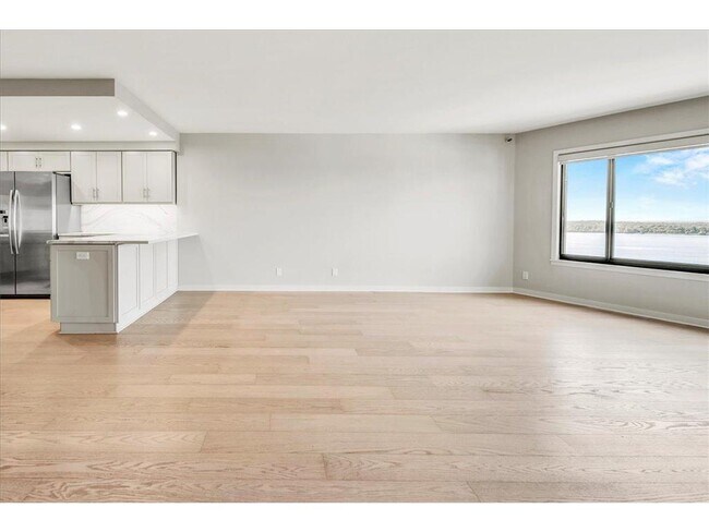Building Photo - 2950 Dean Pkwy