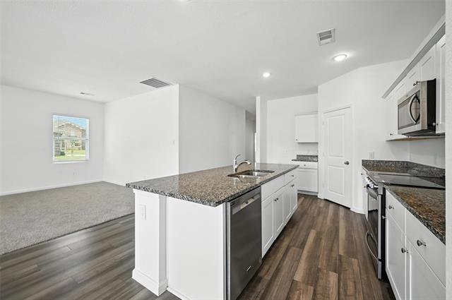 Building Photo - 1637 Escondido Dr