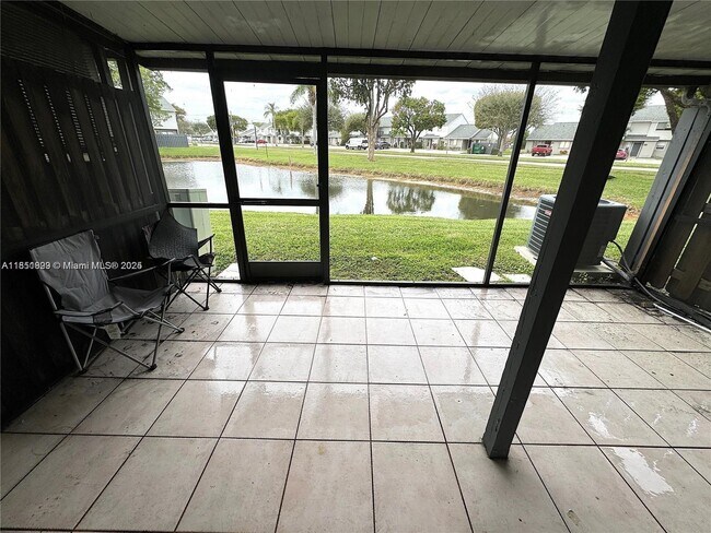 Building Photo - 4303 Inlet Cir