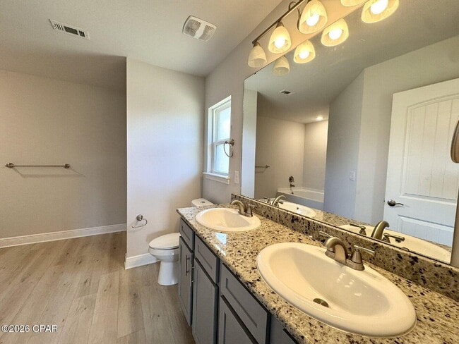 Building Photo - 3851 Redbud Wy