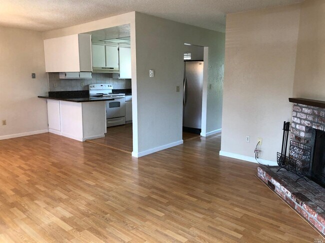 Building Photo - 7187 Camino Colegio