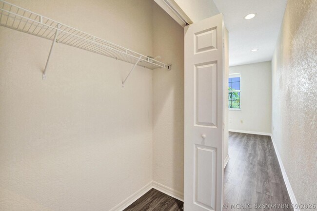 Building Photo - 852 NW 9th St