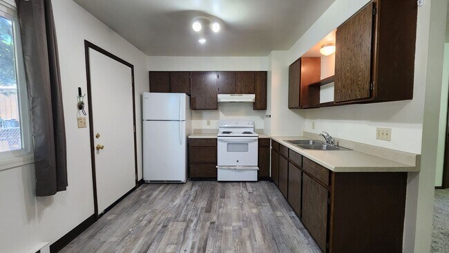 Building Photo - PUL1007