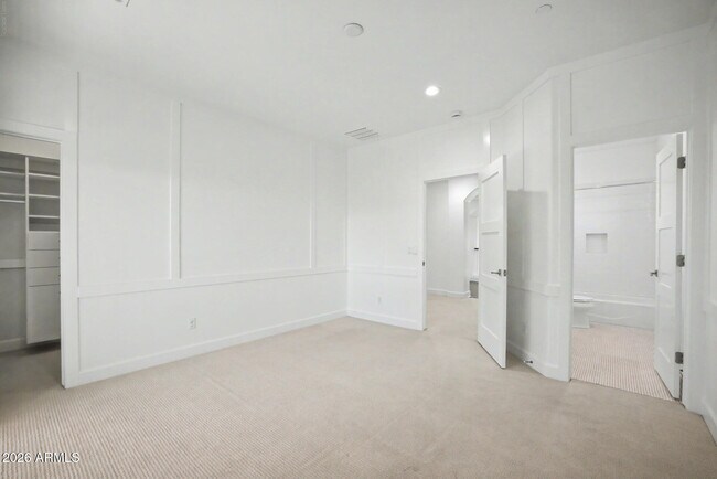 Building Photo - 18418 N 97th Pl