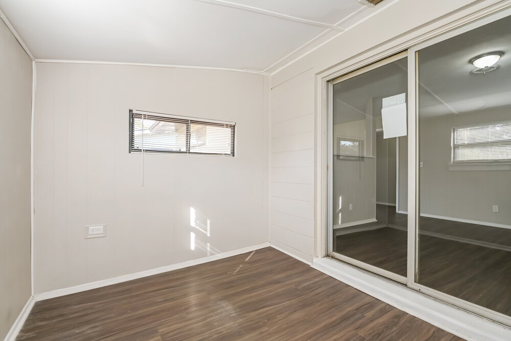 Building Photo - 3937 Rodby Dr