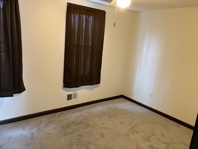 Building Photo - 37 Lawn St