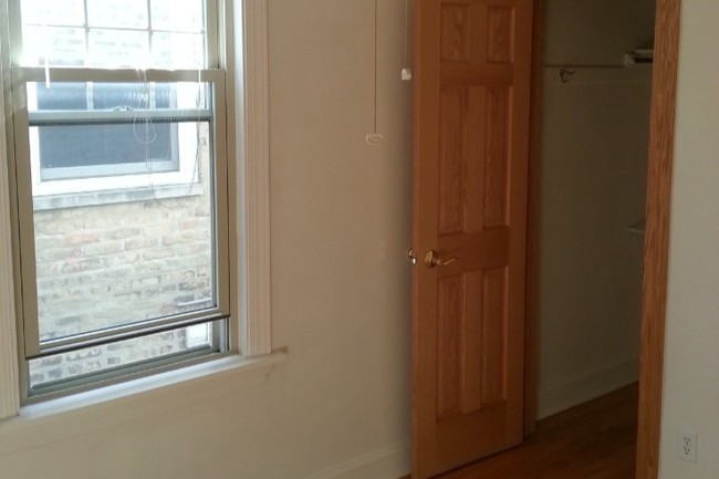 Rear Bedroom - 3626 N Leavitt St