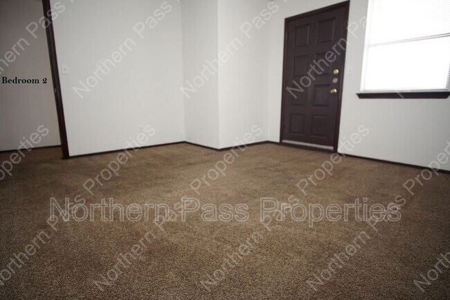 Building Photo - 11604 Gordon Bays Way