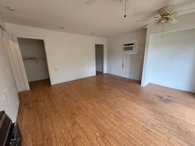 Building Photo - Near Cross Lake, Huge Lot (1/2 OFF 1ST MONTHS RENT)