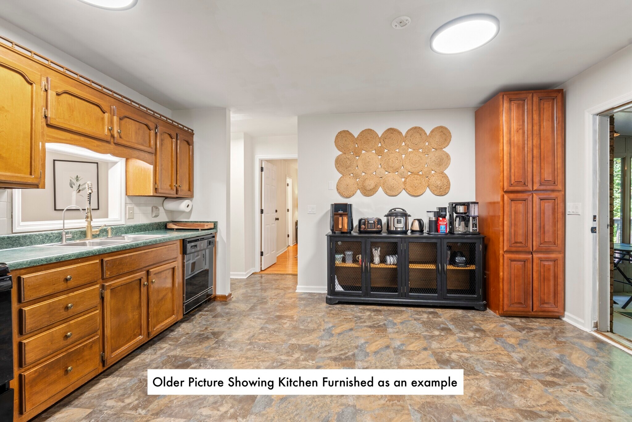 Building Photo - 1024 Steven Springs Ct