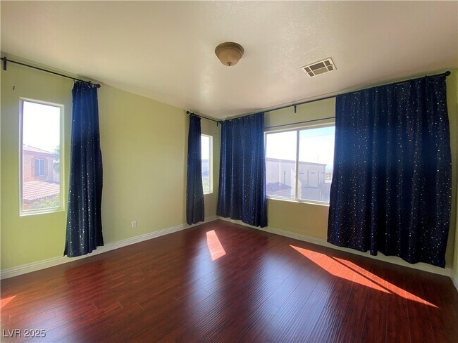 Building Photo - 5005 Auburn Skyline St