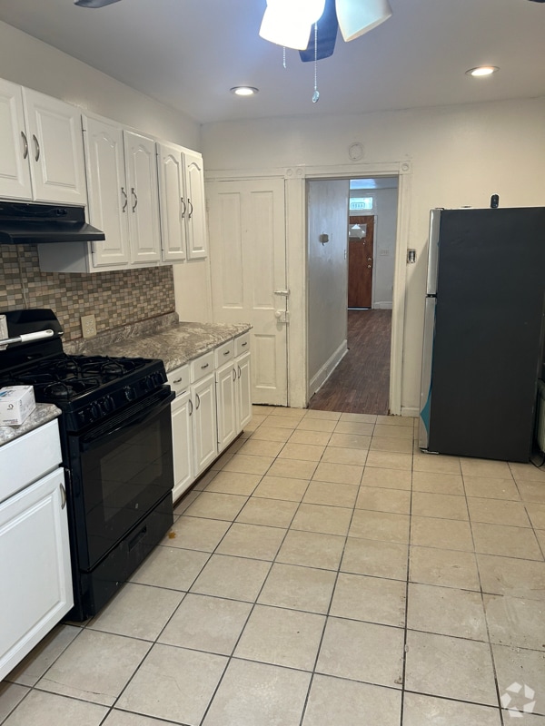 Building Photo - 4408 E Wingohocking St