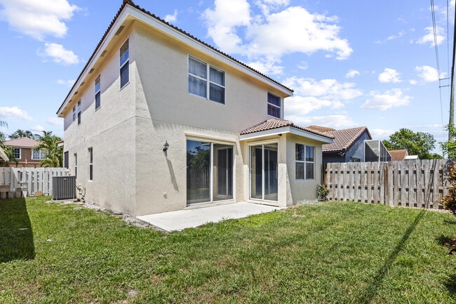 Building Photo - 7842 Springfield Lake Dr