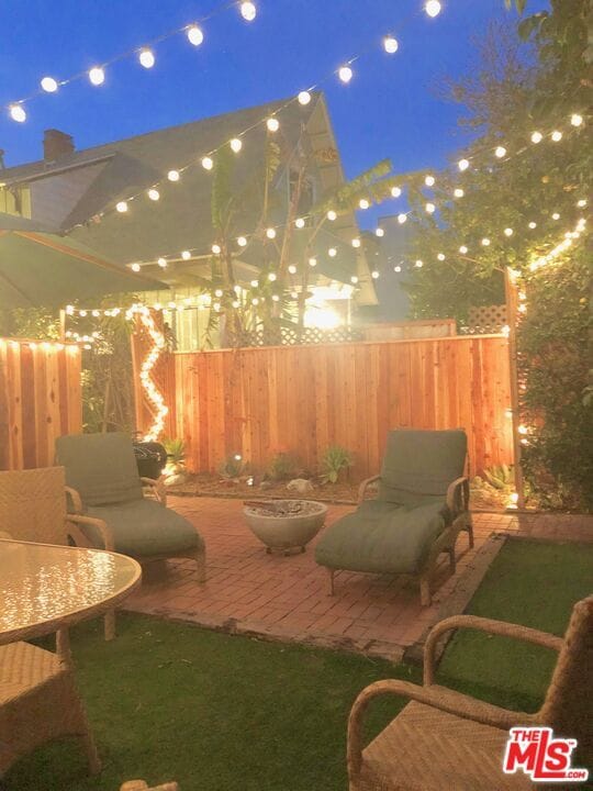 Building Photo - 35-35 Dudley Ave