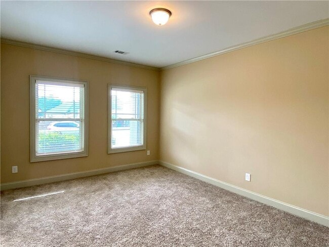 Building Photo - 522 Watercourse Way