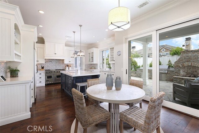 Building Photo - 1718 Port Westbourne Pl