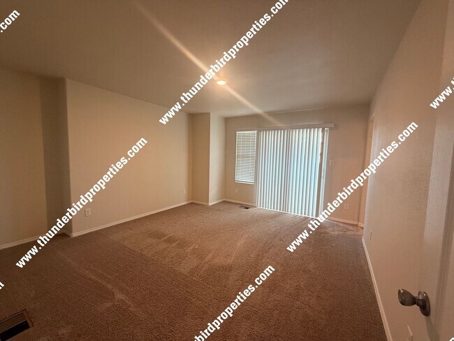 Building Photo - Beautiful 4 bedroom home near KAFB