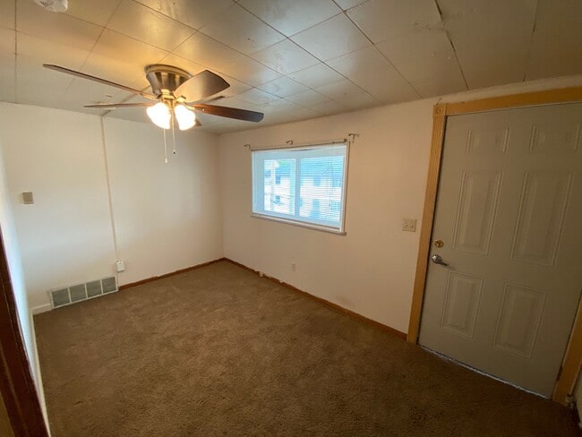 Building Photo - 155 Frambes Ave