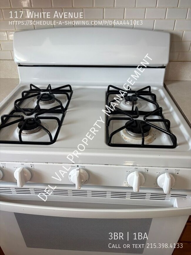 Building Photo - 117 White Ave