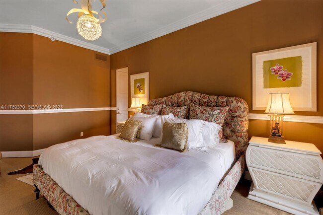 Building Photo - 19925 NE 39th Pl