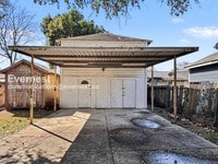 Building Photo - 203 W Lobit Ave