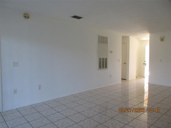 Building Photo - 13336 Fairway Glen Dr