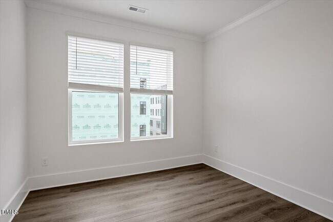 Building Photo - 509 Kildaire Farm Rd