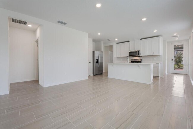 Building Photo - 3661 Portsmouth Ln
