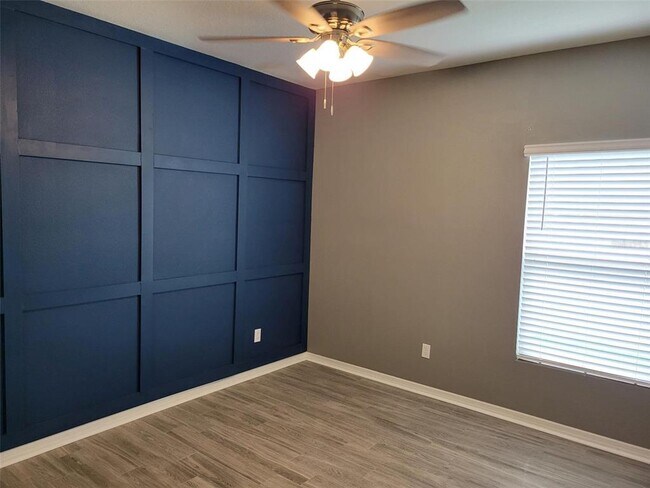 Building Photo - 3935 Fescue St