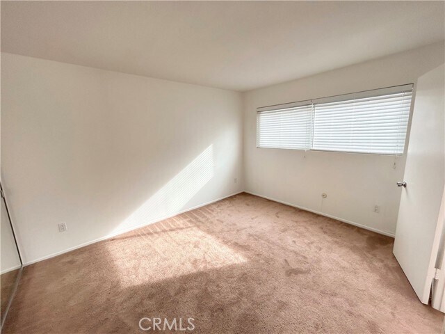 Building Photo - 33938 Alcazar Dr