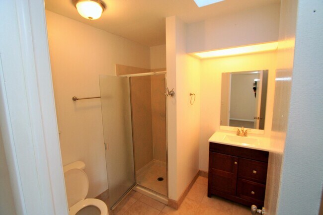 Building Photo - 22987 W 13 Mile Rd