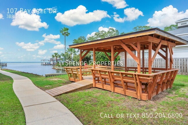 Building Photo - 107 Bay Tree Dr