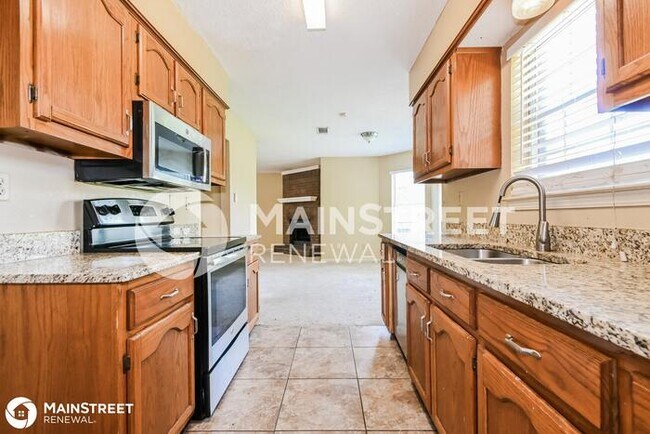 Building Photo - 2569 Kate Bond Rd, Memphis, TN 38133