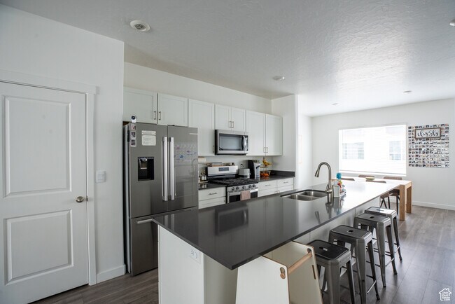 Building Photo - 1128 W 340 S