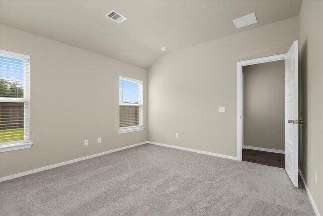 Building Photo - 13567 bay springs drive