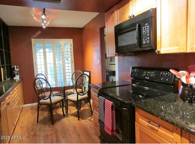 Building Photo - 9438 E Michigan Ave