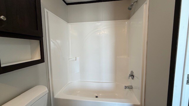 Building Photo - 16023 Villaire Ave