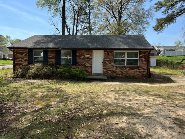 Building Photo - 2213 Capp Rd