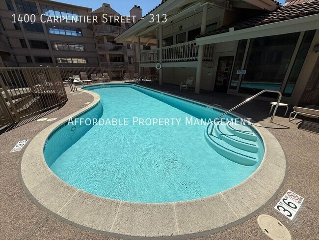 Building Photo - 1400 Carpentier St
