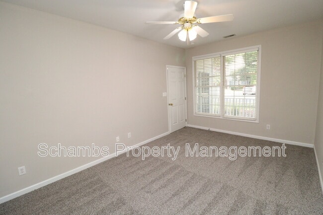 Building Photo - 2812 Kudrow Ln