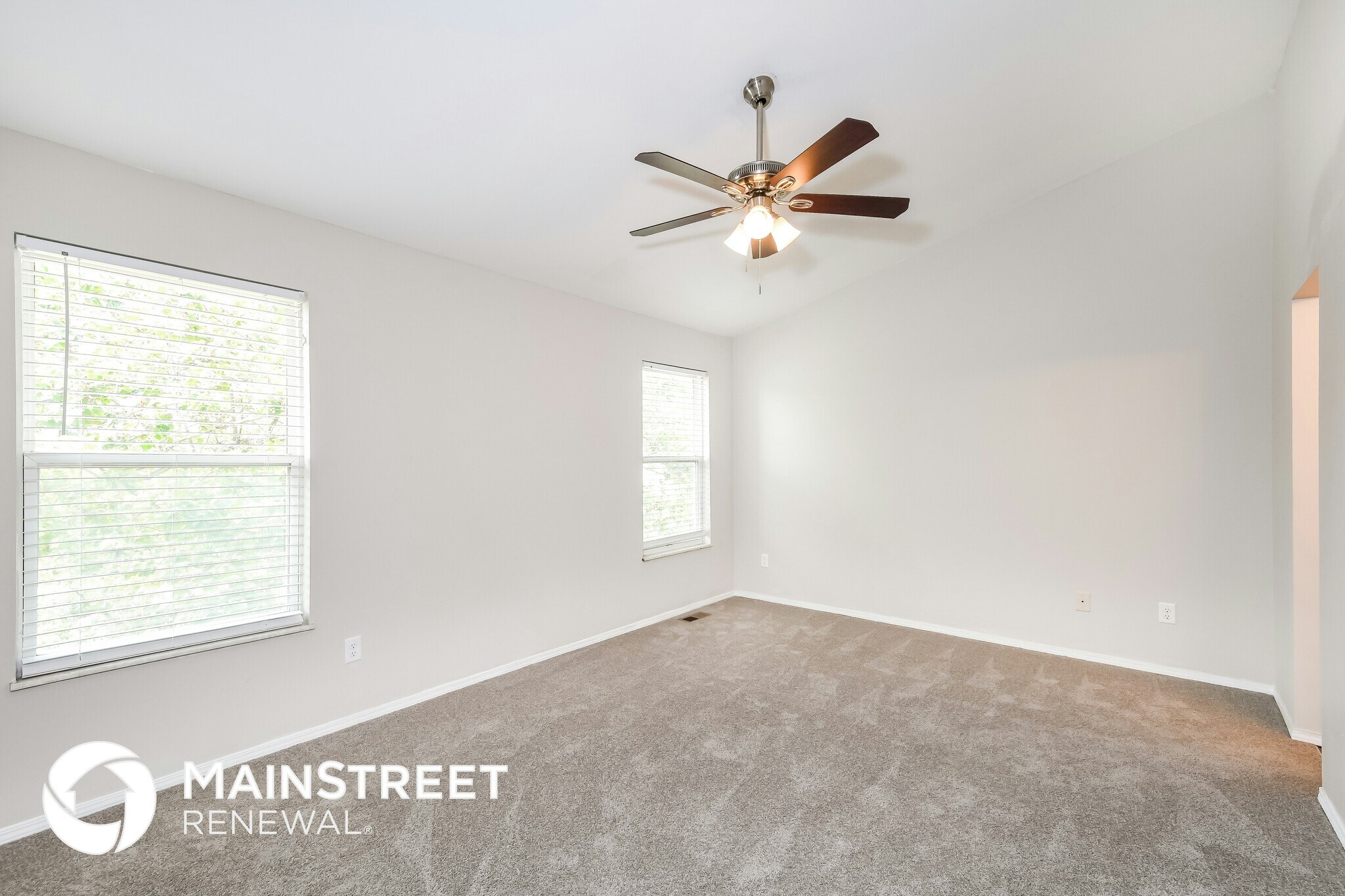 Building Photo - 140 Lamplighter Way