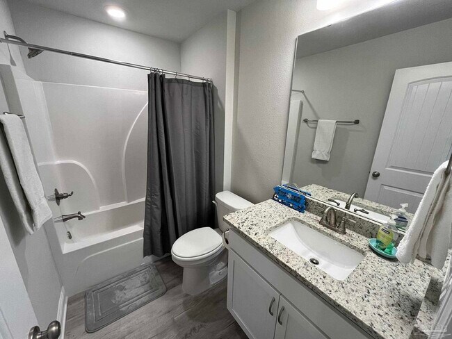 Building Photo - 1949 Justice Cir