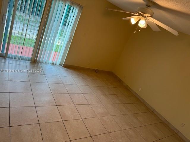 Building Photo - 4063 SW 51st St