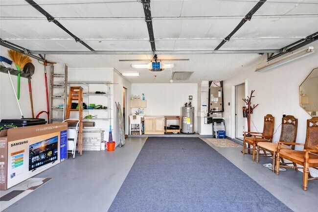 Building Photo - 411 Del Mar Dr