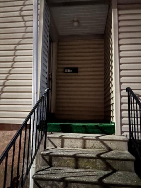 Building Photo - 320 Walnut St